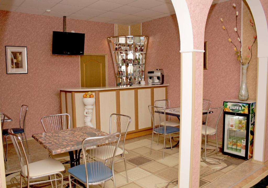 Hotel Admiral Nelson Skadovsʼk Esterno foto